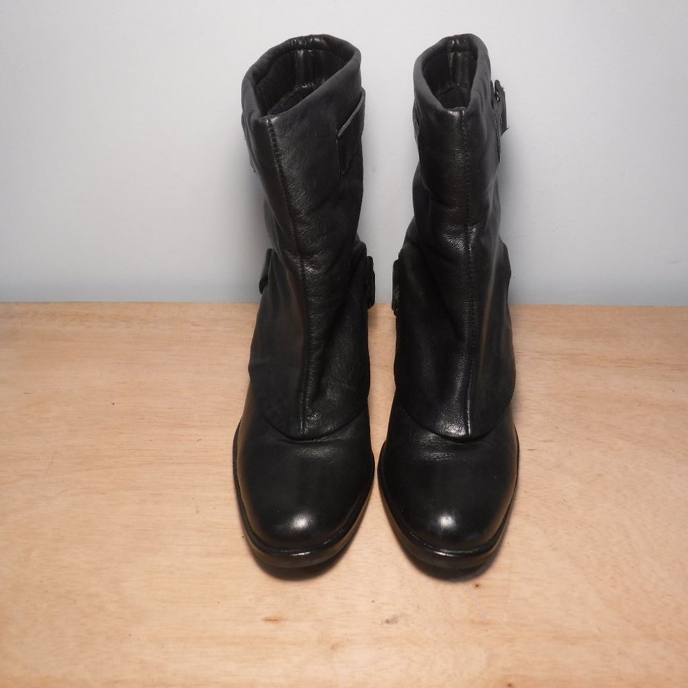 Matisse Black Leather Ankle Boots Size 6.5